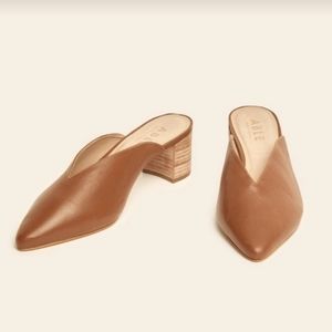 ABLE Sierra Leather Pumps - Color: Caramel Size 7